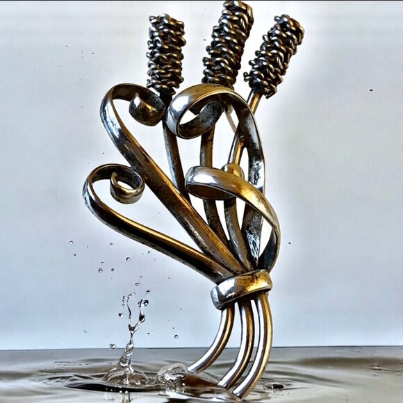 Sterling Silver Vintage Brooch Cattails Bulrush Reed Plant Signed ss grams - Picture 6 of 14